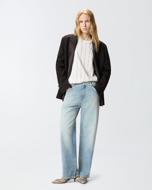 Loose-fit jeans with slits