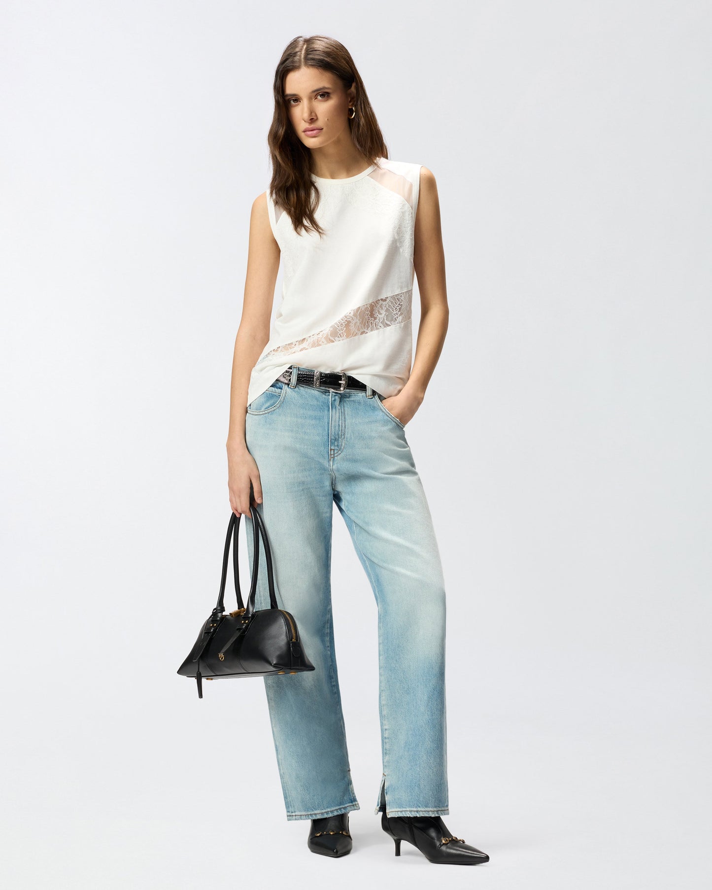 Sleeveless top with lace details