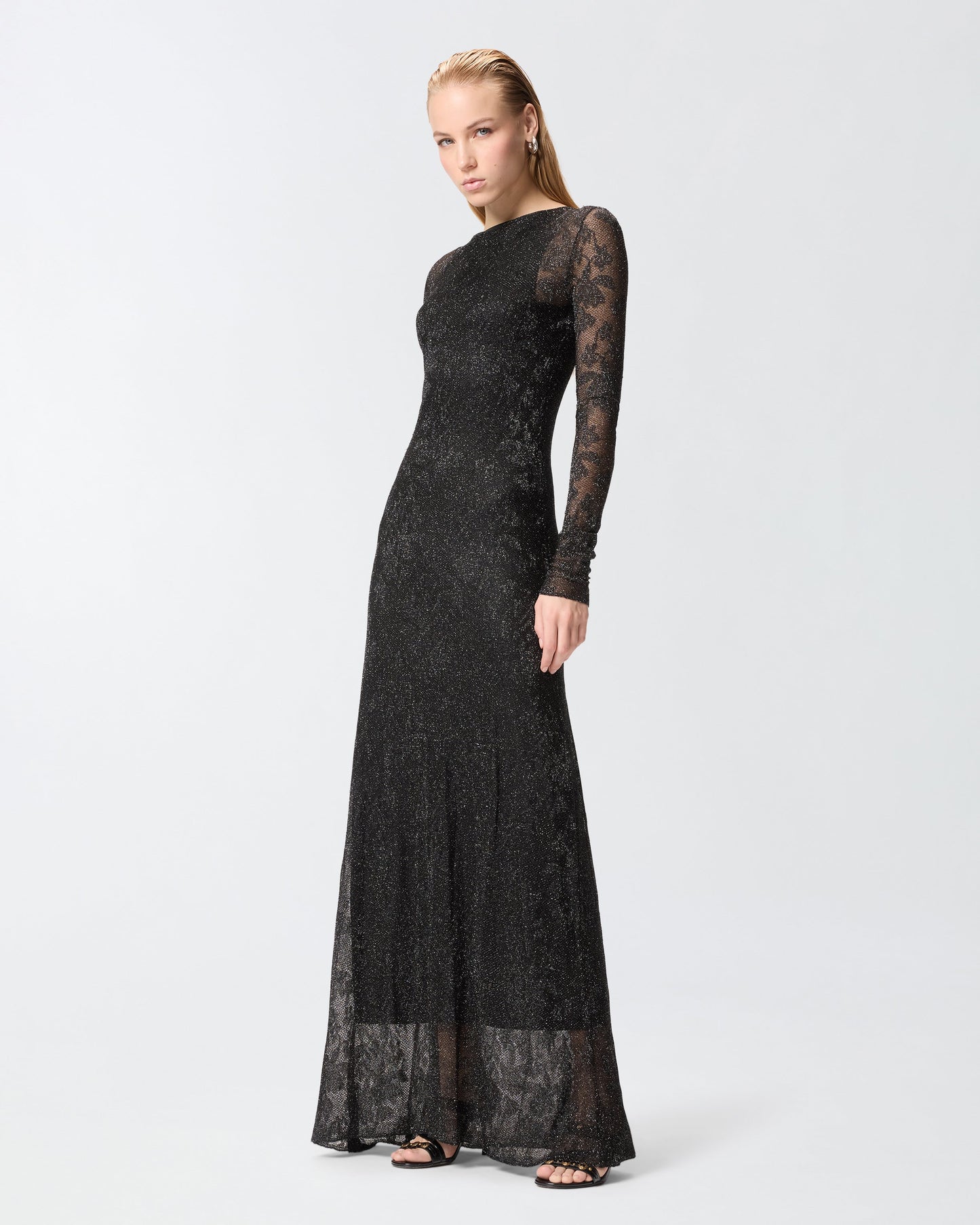 Long dress with mesh and floral lace