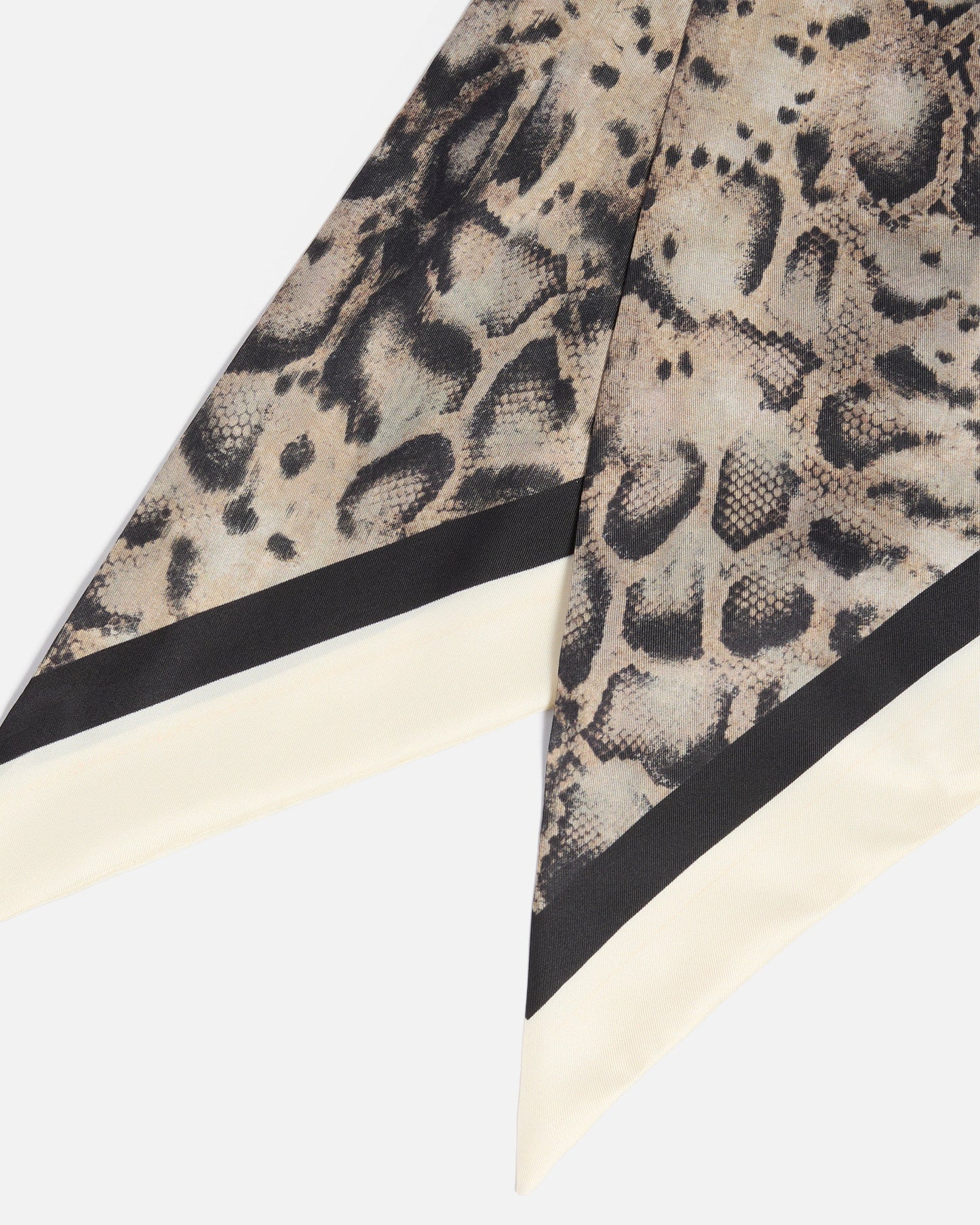 Triangular scarf with snake print