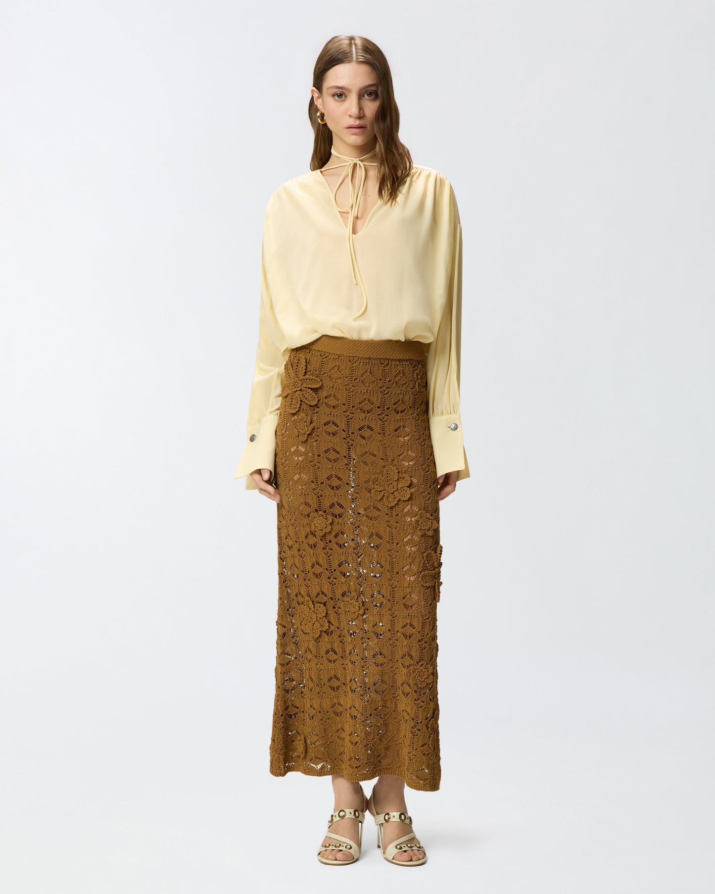 V-neck blouse with gathering