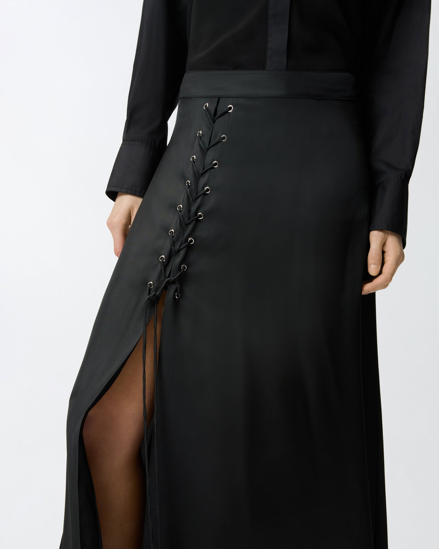 Long skirt with slit and laces