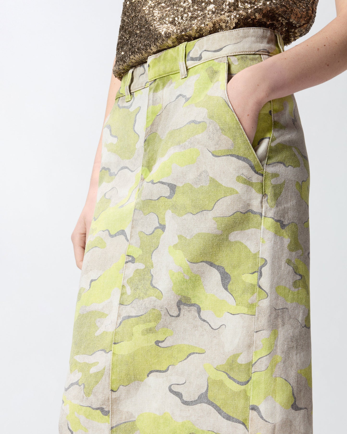 Camouflage calf-length skirt
