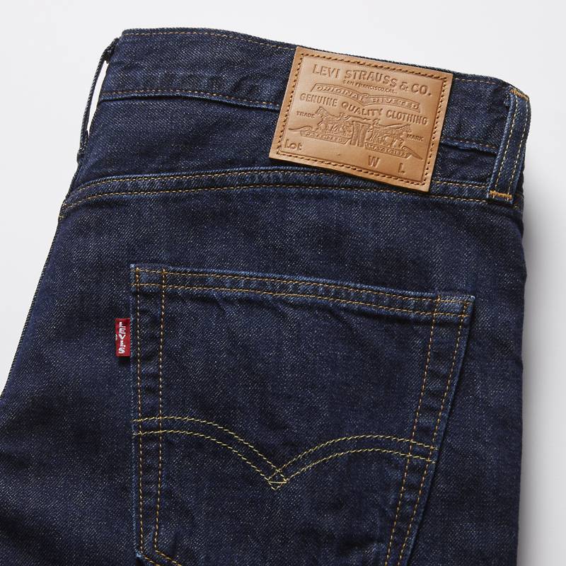 502 Tapered Jeans
